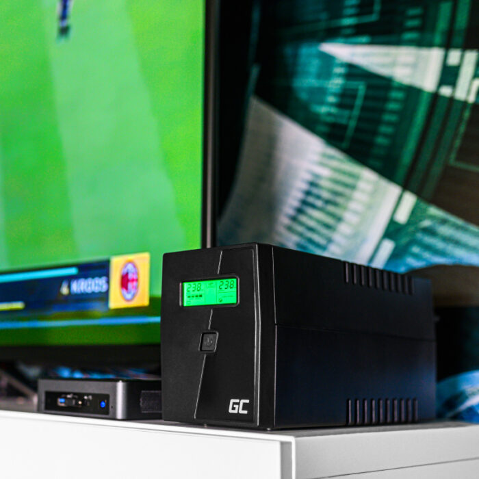 Green Cell UPS 2000VA 1200W Strömbild med LCD-display 6x IEC - Bild 5